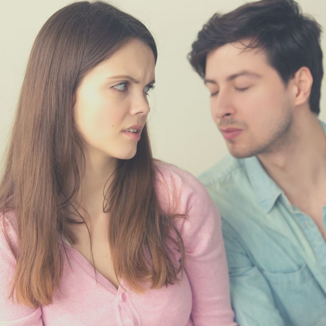 signs your girlfriend isn't sexually attracted to you | signs that your girlfriend isn't sexually attracted to you | signs she is not sexually attracted to you