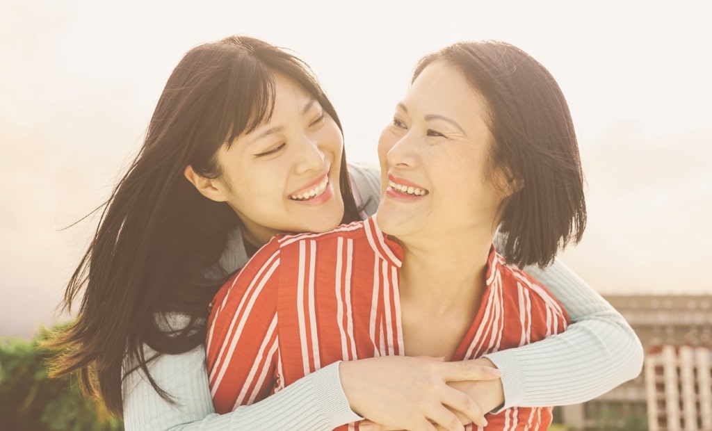 85 Greatest Mom-Daughter Quotes and Sayings for 2024