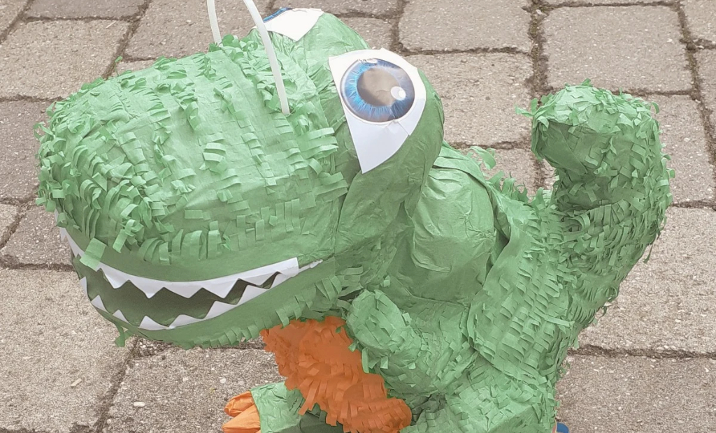 kawaii dinosaur coloring page | cute smiling dinosaur | printable kids activity